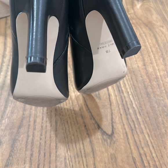 COLE HAAN - WOMENS VIANA (75MM) BOOTS 7US - Picture 13 of 13